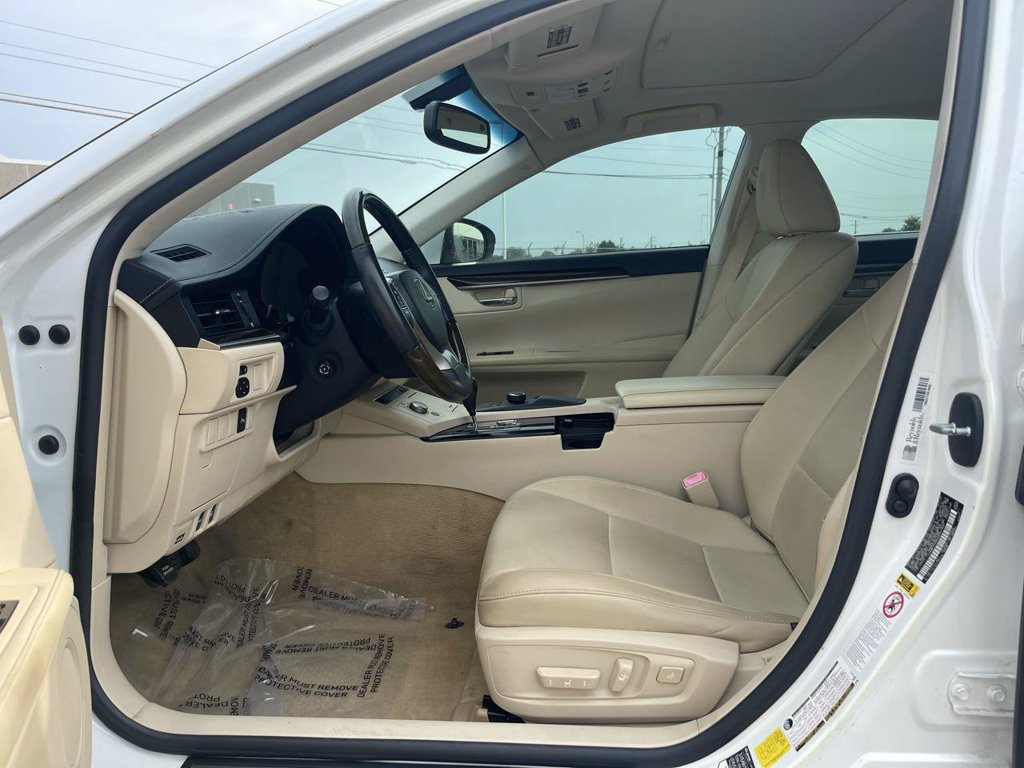 Used 2013 Lexus ES 350 w/ Premium Pkg FWD image 20