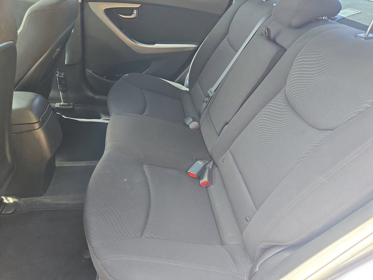 Used 2016 Hyundai Elantra Value Edition FWD image 17