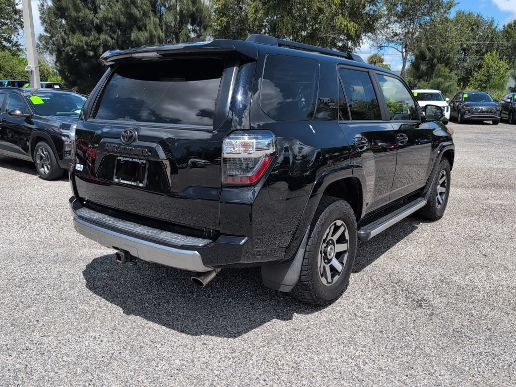Used 2019 Toyota 4Runner TRD Off-Road Premium AWD/4WD image 3