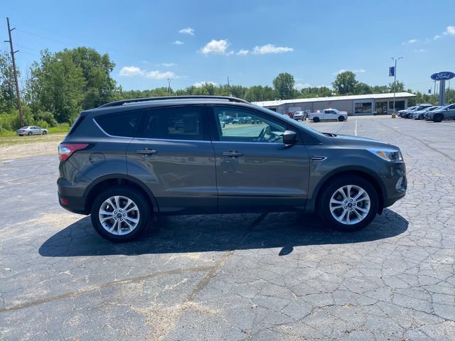 Used 2018 Ford Escape SE FWD image 7