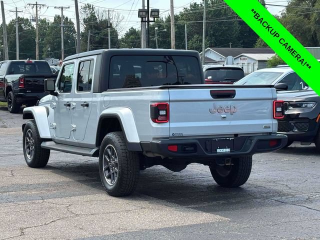 Used 2023 Jeep Gladiator Overland w/ LED Lighting Group AWD/4WD image 2