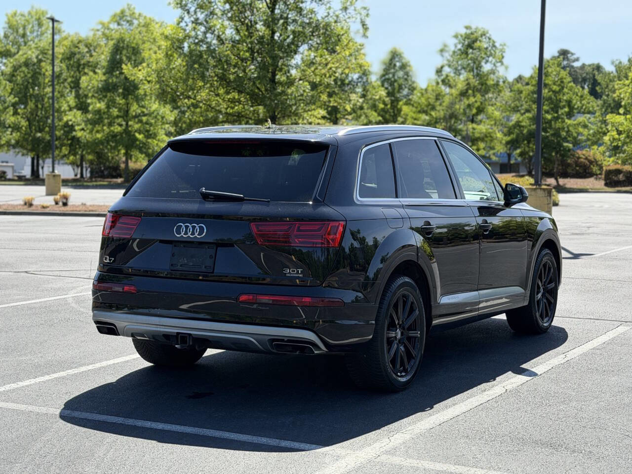 Used 2018 Audi Q7 3.0T Premium Plus w/ Premium Plus Package AWD/4WD image 8