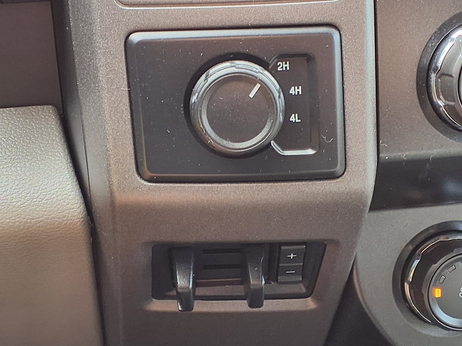 Used 2019 Ford F350 XL w/ Power Equipment Group AWD/4WD image 10