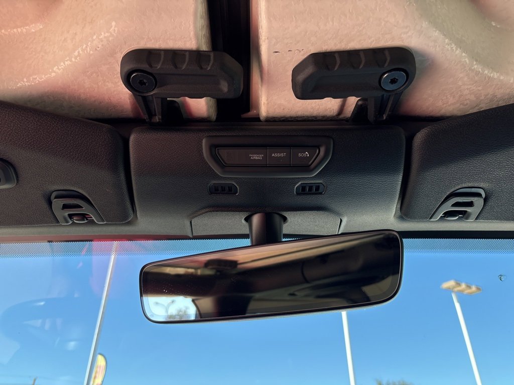 Used 2021 Jeep Wrangler Willys image 26