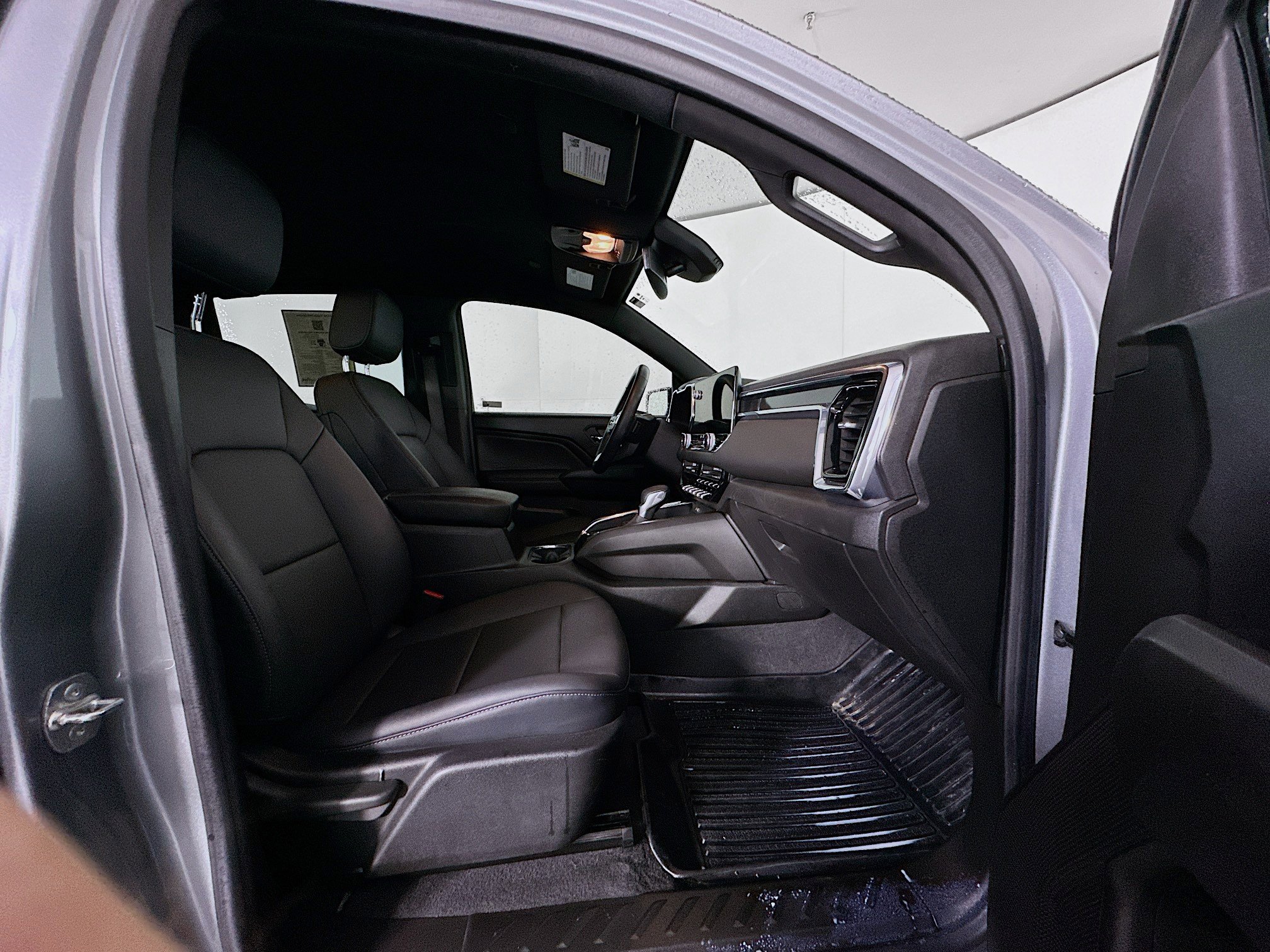 Used 2024 GMC Canyon Elevation w/ Elevation Premium Package image 31