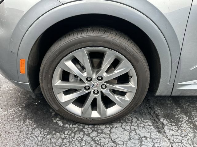 Used 2023 Buick Envision Avenir video 2