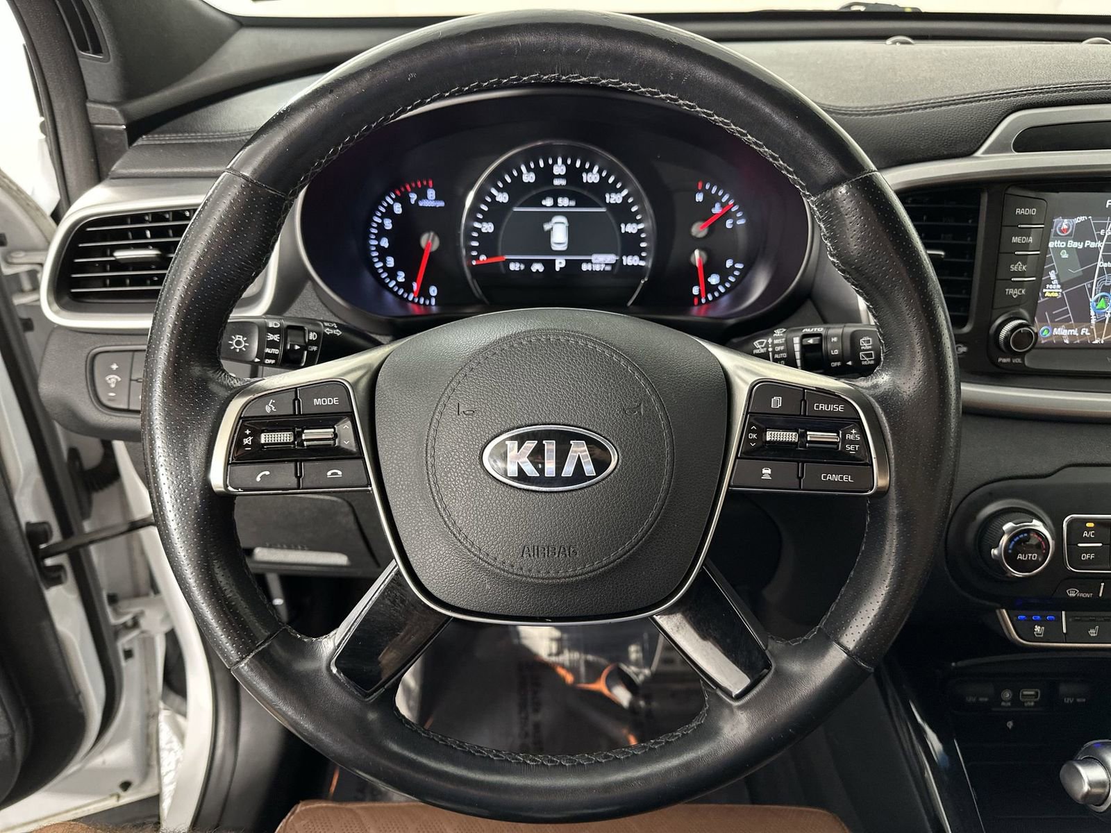 Used 2019 Kia Sorento SX FWD image 14