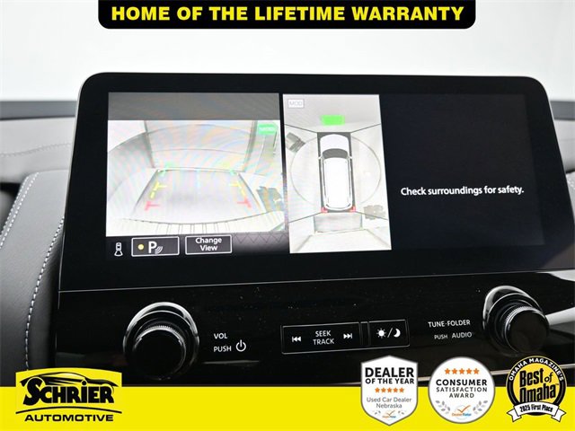 Used 2024 Nissan Armada Platinum w/ Captain's Chairs Package image 18