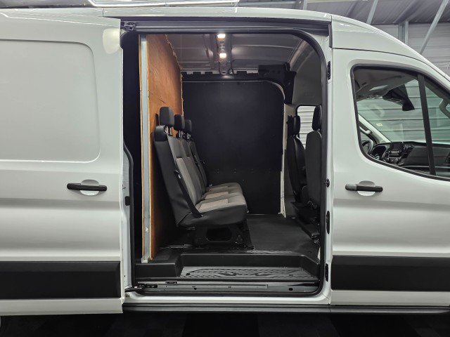 Used 2024 Ford Transit 250 148 Medium Roof w/ Load Area Protection Package RWD image 11