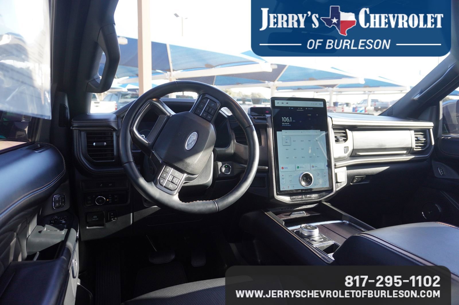 Used 2023 Ford Expedition Max Platinum image 9