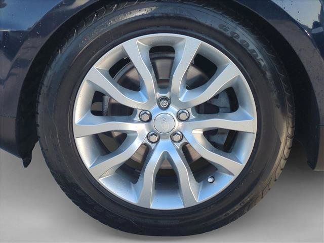 Used 2016 Land Rover Range Rover Sport HSE AWD/4WD image 25