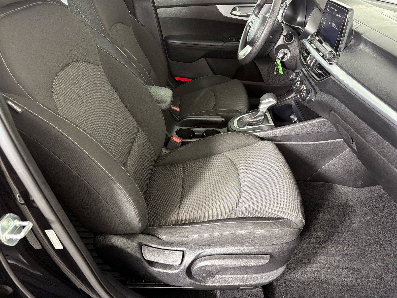 Used 2023 Kia Forte LX FWD image 11