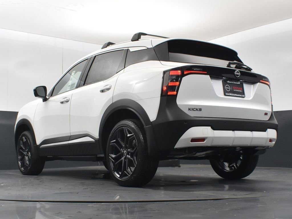 New 2026 Nissan Kicks SR w/ Illumination Package image 41