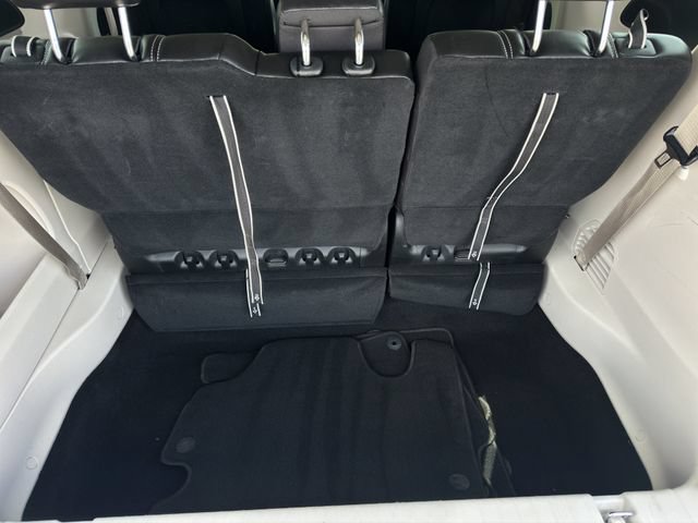 Used 2024 Chrysler Pacifica Touring-L FWD image 20