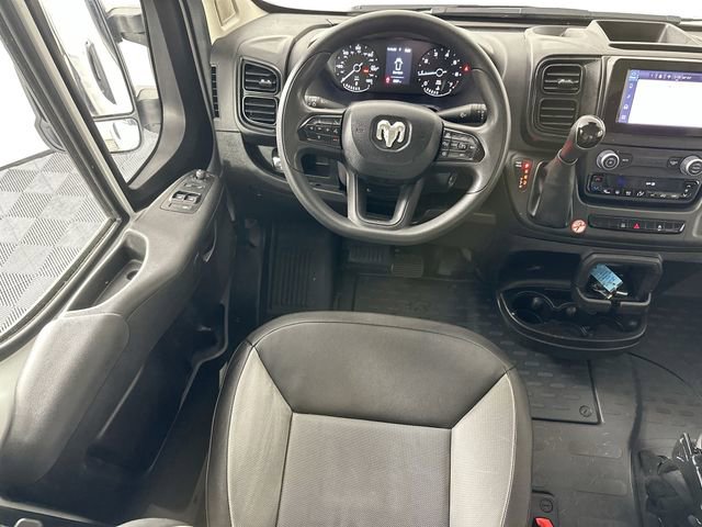 Used 2024 RAM ProMaster 2500 w/ Convenience Group FWD image 16