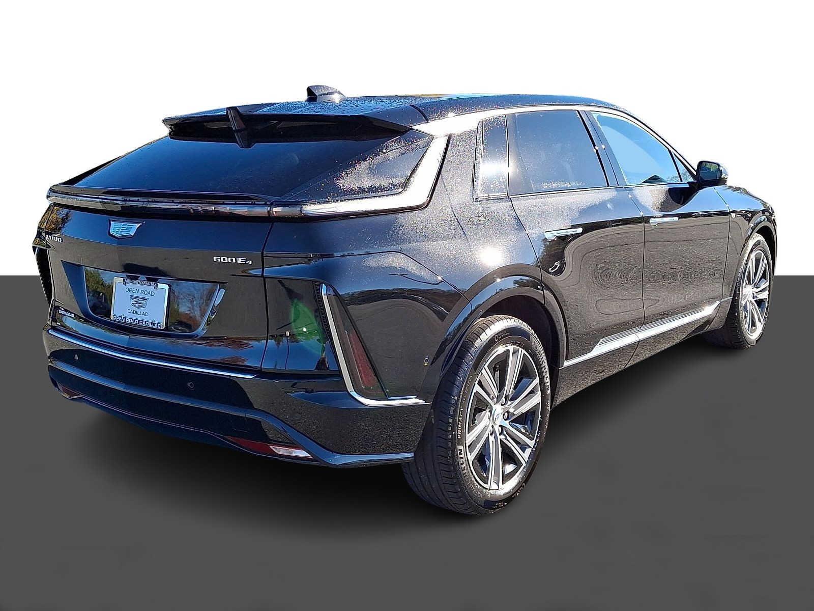 Used 2026 Cadillac Lyriq Luxury AWD/4WD image 6