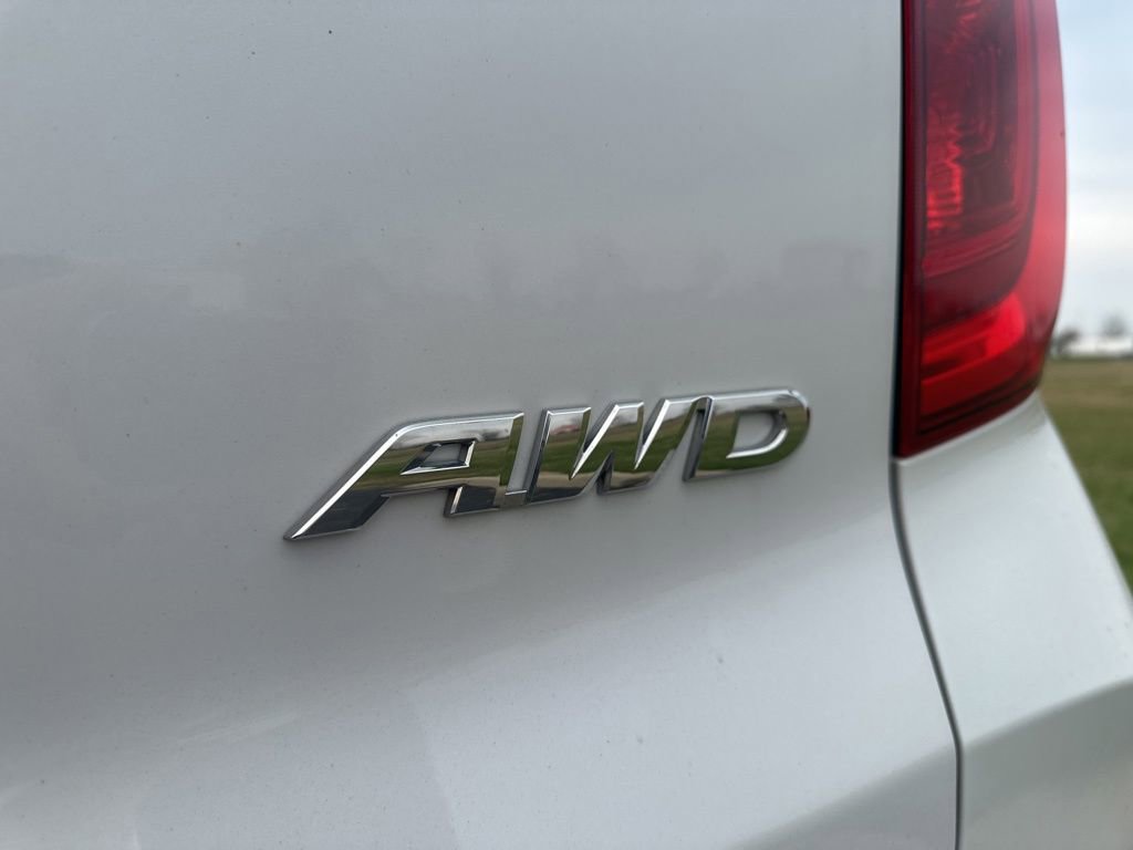 Used 2023 Honda Passport EX-L image 4