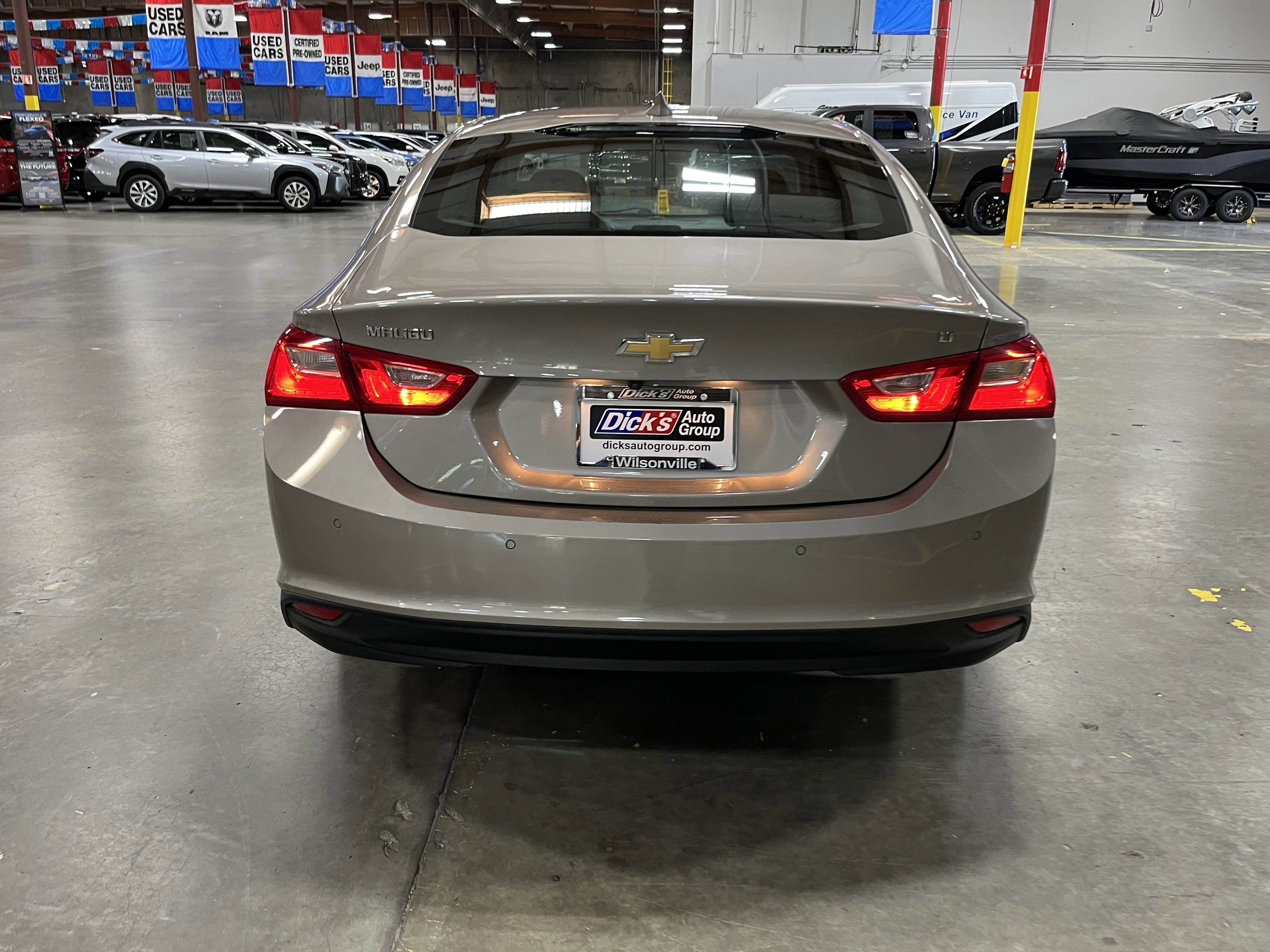 Used 2023 Chevrolet Malibu LT w/ Driver Confidence Package image 4