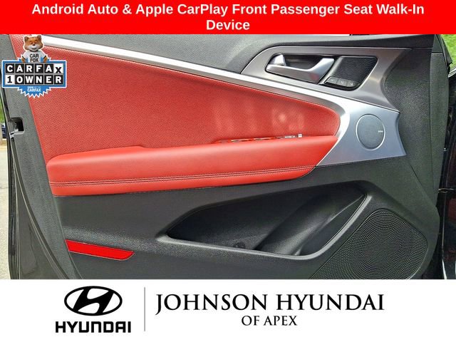 Used 2025 Genesis G70 2.5T w/ Sport Prestige Package RWD image 19