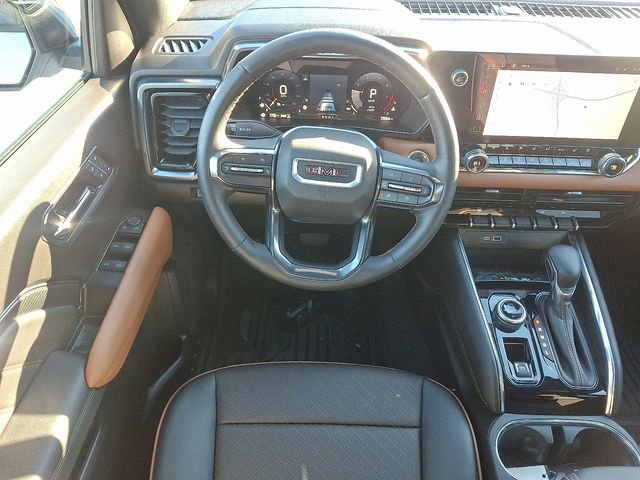 Used 2024 GMC Canyon AT4 w/ AT4 Premium Package image 11