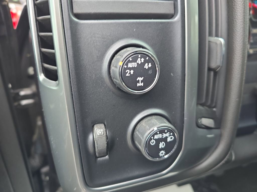Used 2015 Chevrolet Silverado 1500 LTZ w/ LTZ Plus Package image 17
