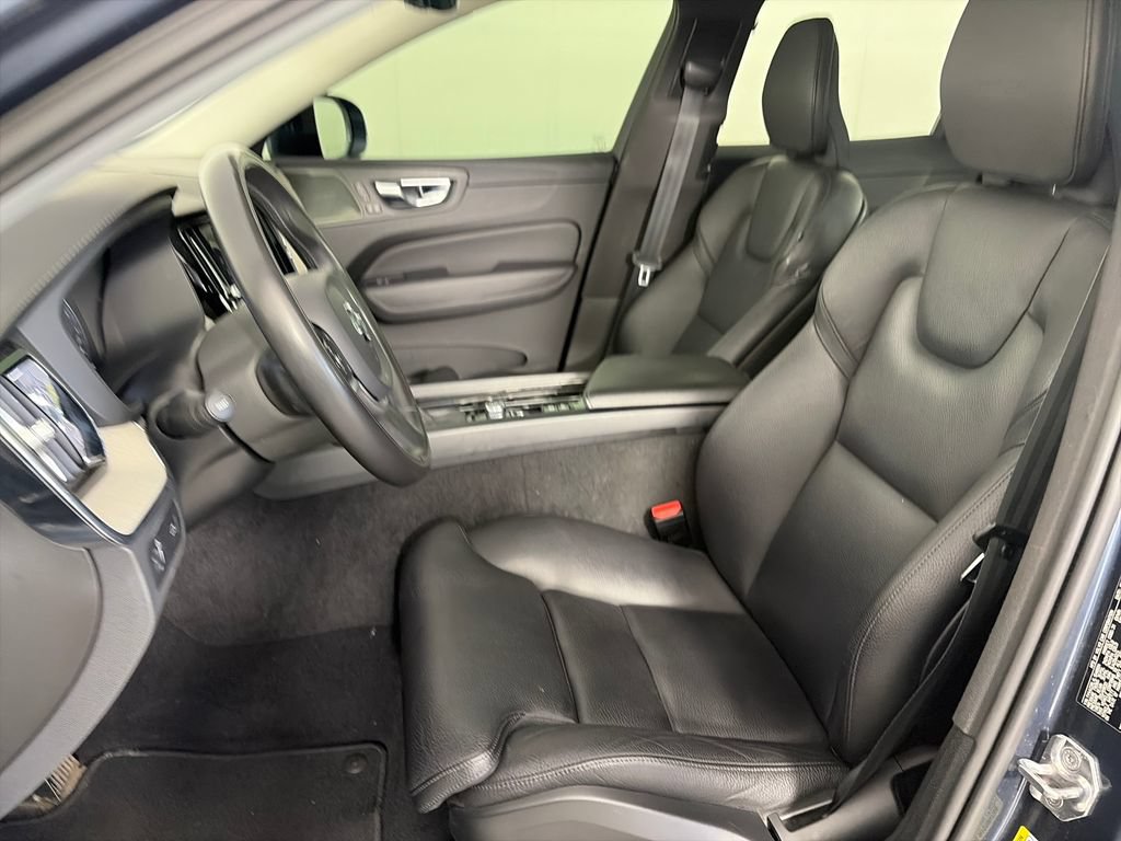 Used 2020 Volvo XC60 T6 Inscription AWD/4WD image 11