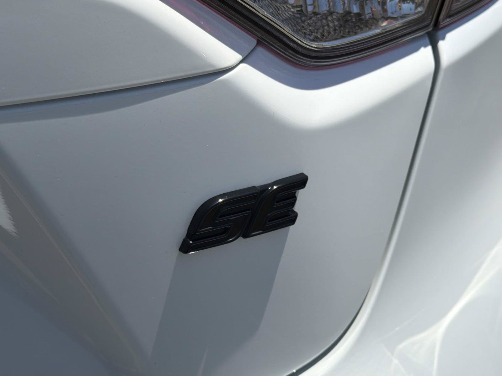 Used 2025 Toyota Corolla SE FWD image 21