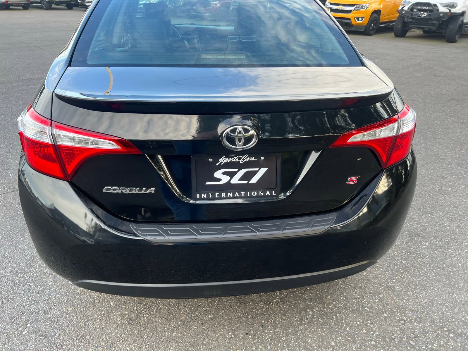 Used 2015 Toyota Corolla S FWD image 4