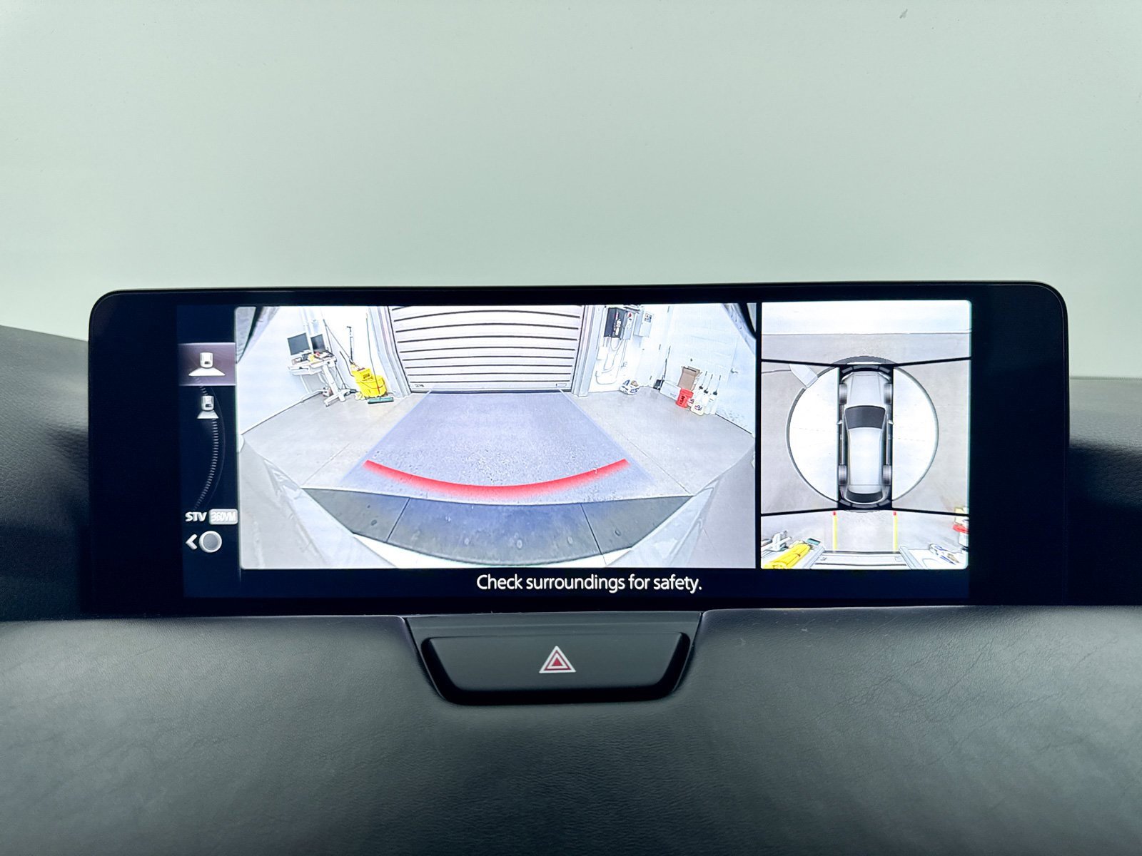 Used 2025 MAZDA CX-90 3.3 Turbo w/ Premium Plus Pkg image 30