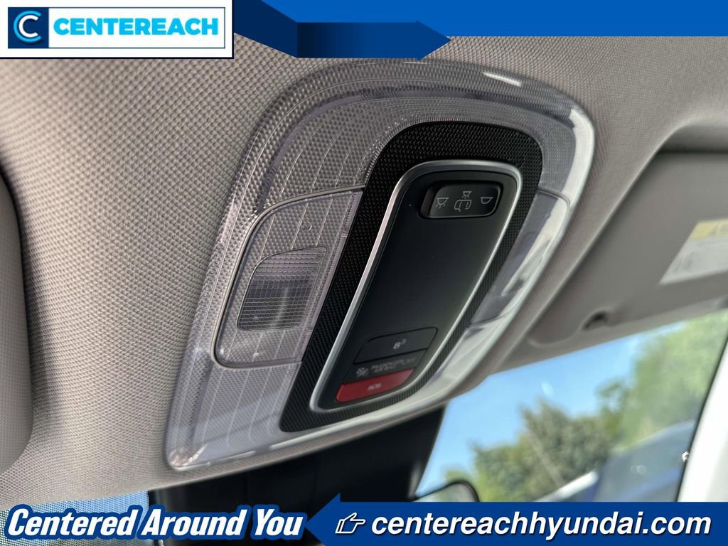 Used 2023 Hyundai Elantra SEL w/ Convenience Package FWD image 27