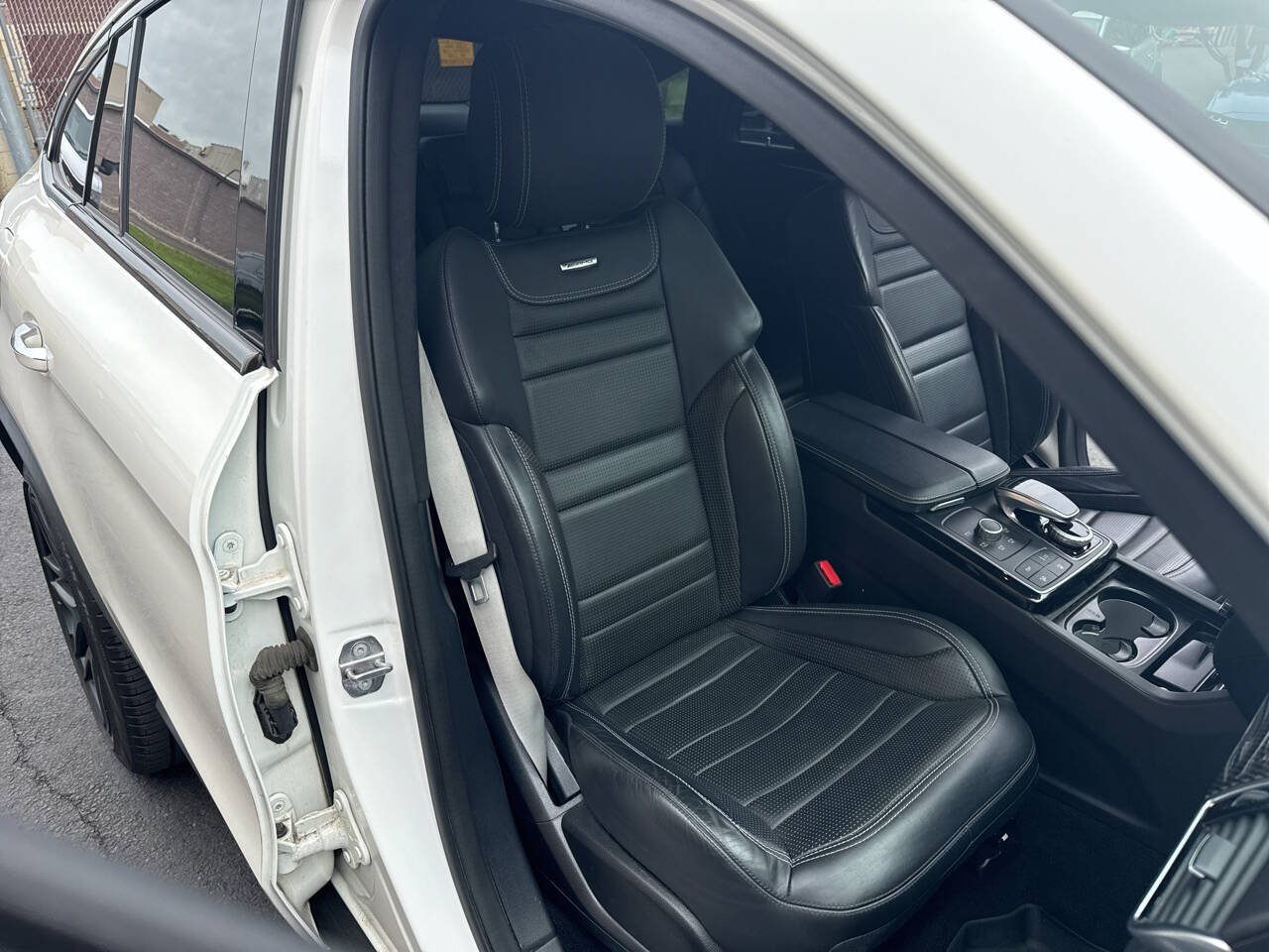 Used 2019 Mercedes-Benz GLE 63 AMG S image 33