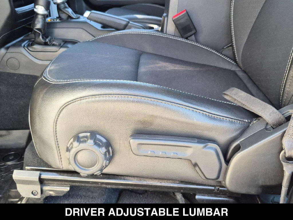 Used 2023 Jeep Wrangler Sport AWD/4WD image 15