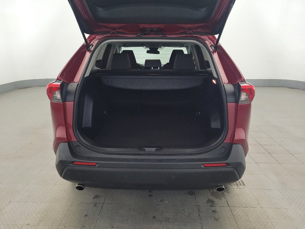 Used 2020 Toyota RAV4 LE w/ All Weather Liner Package AWD/4WD image 29
