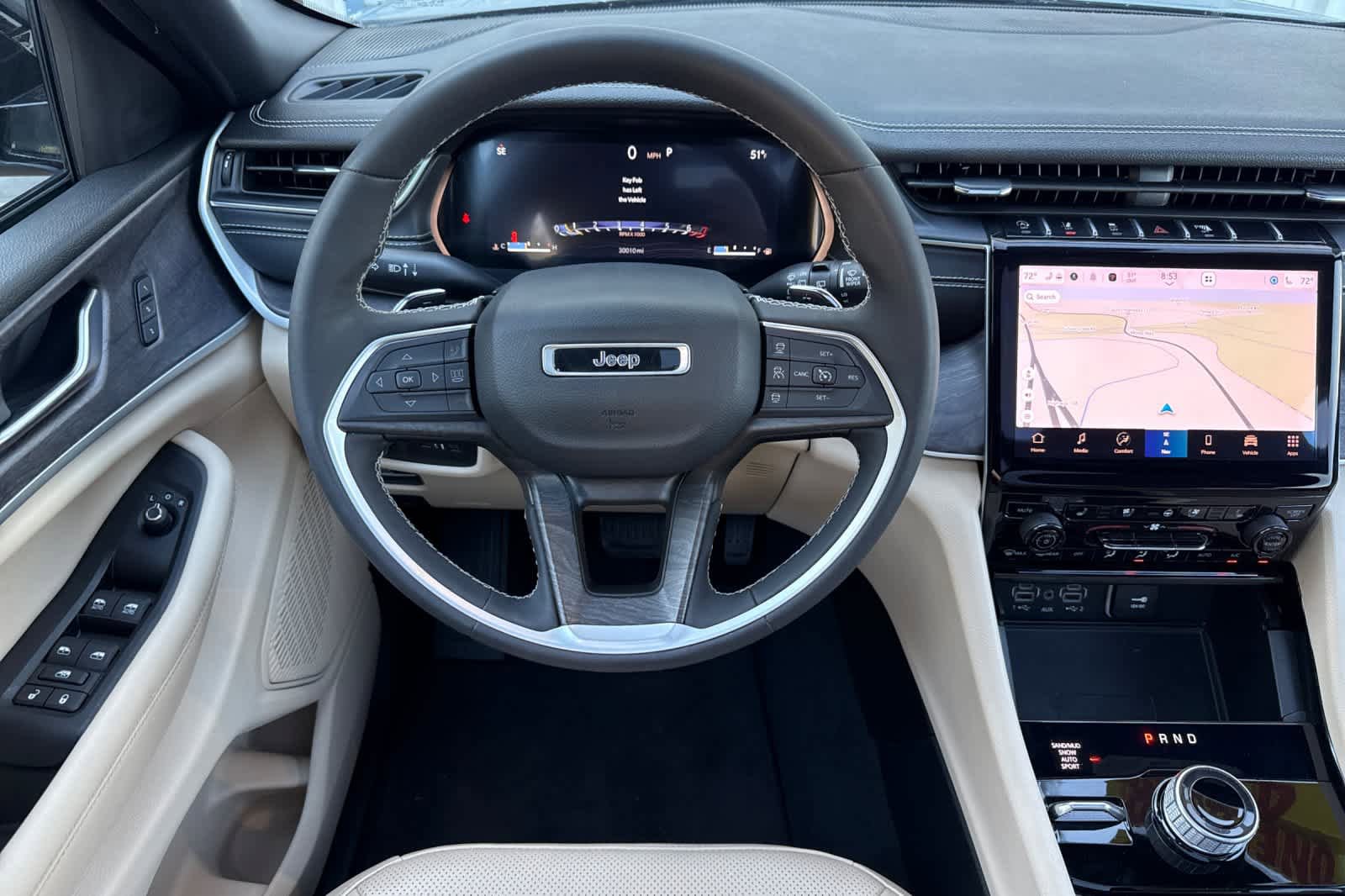 Used 2023 Jeep Grand Cherokee Limited w/ Luxury Tech Group II AWD/4WD image 15