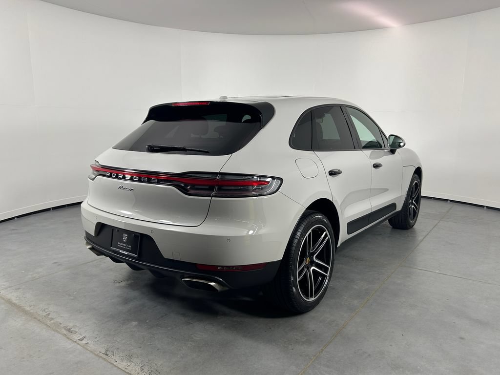 Certified 2019 Porsche Macan AWD/4WD image 7