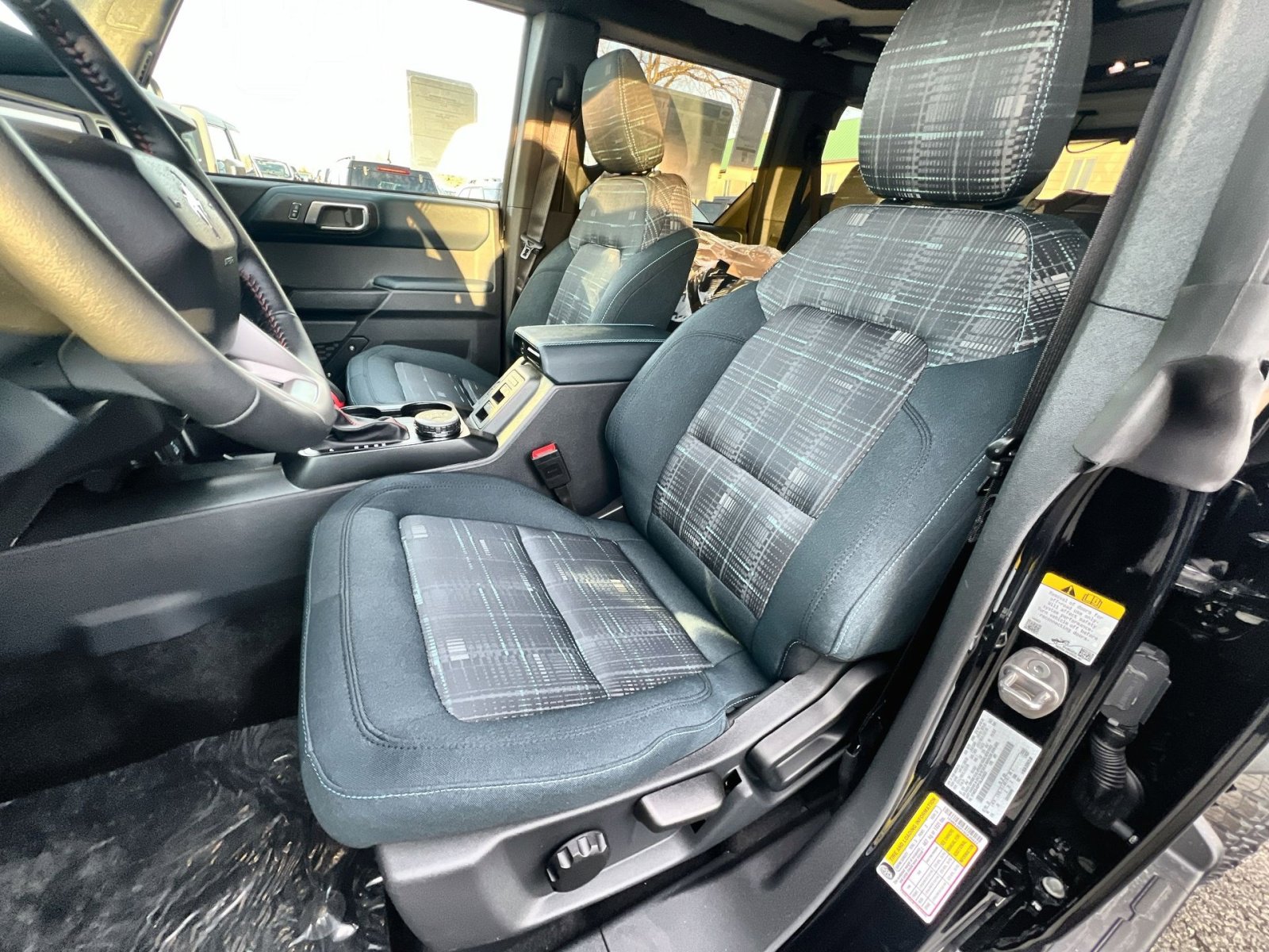 New 2025 Ford Bronco Heritage Edition image 13