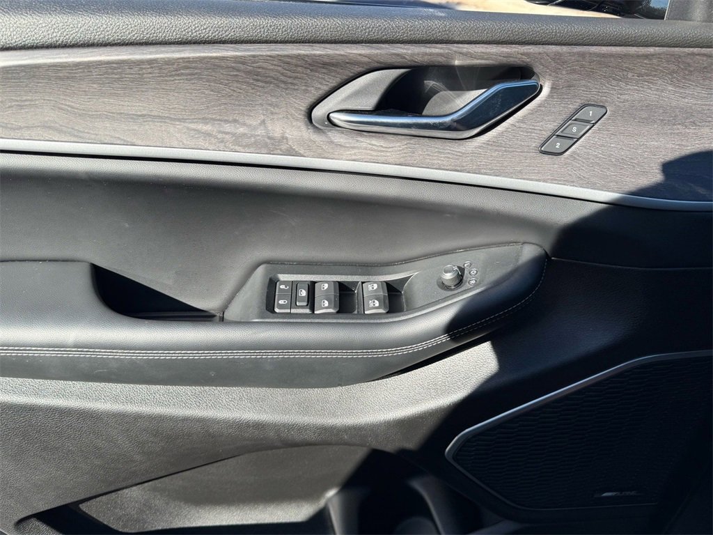 Used 2024 Jeep Grand Cherokee Limited 4xe w/ Luxury Tech Group II image 38