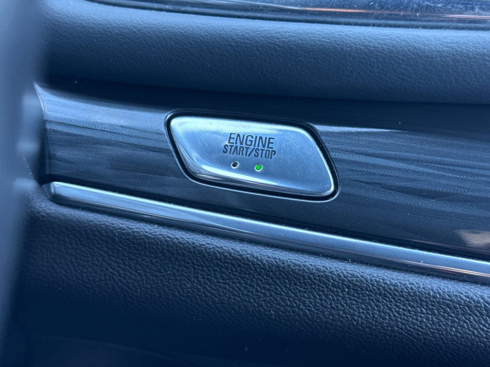 Used 2024 Buick Enclave Premium FWD image 23