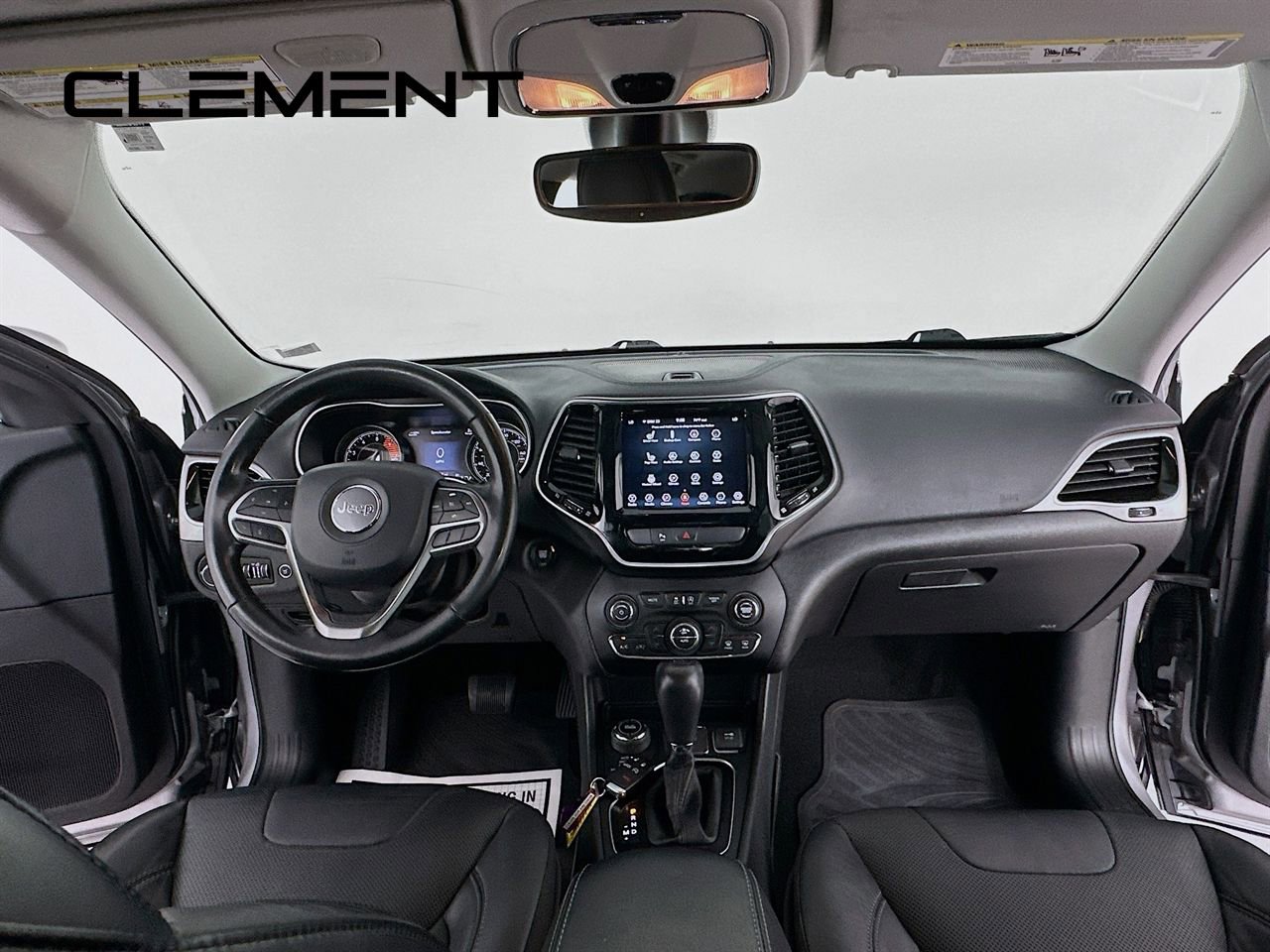Used 2020 Jeep Cherokee Limited image 12