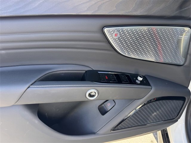 New 2025 Maserati Grecale Modena image 13