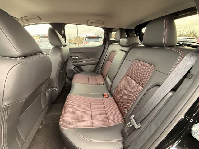 New 2026 Nissan Kicks SR w/ Cold Weather Package image 12
