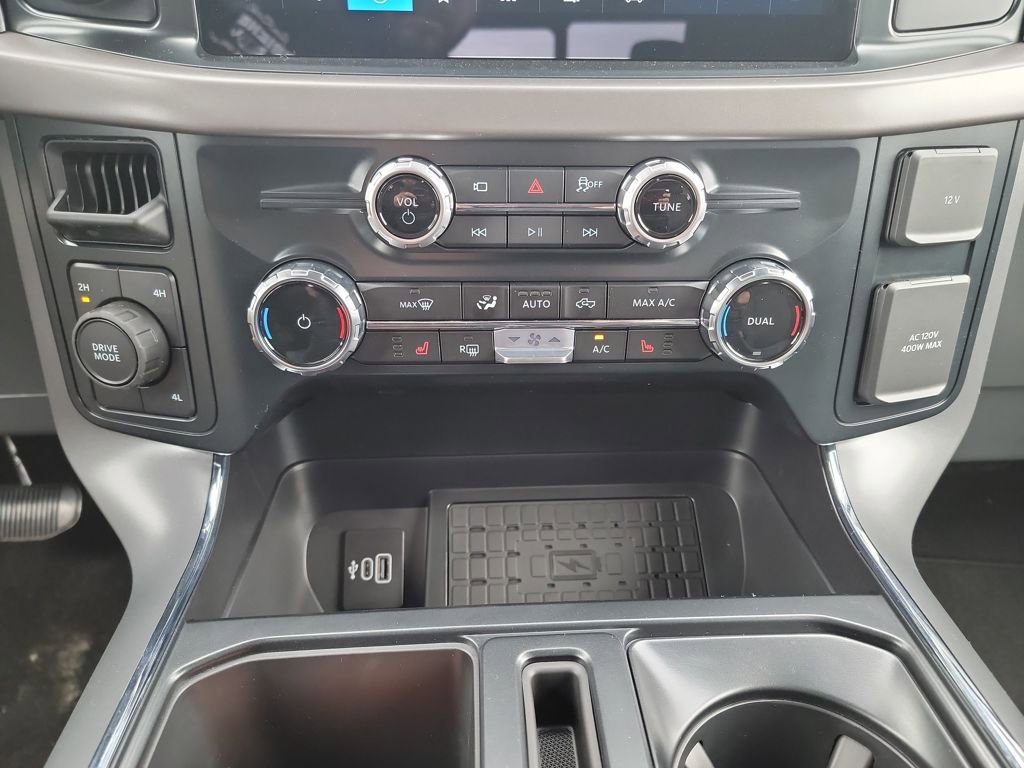 New 2025 Ford F150 XLT w/ Equipment Group 302A MID image 19