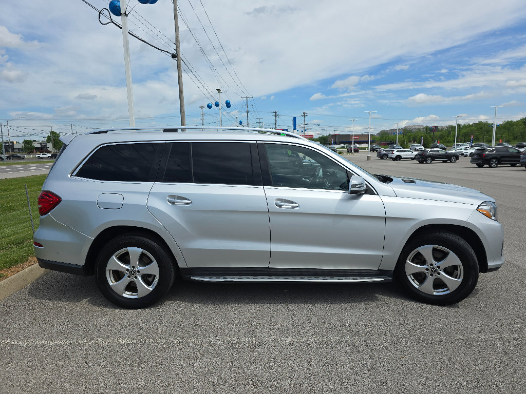 Used 2017 Mercedes-Benz GLS 450 4MATIC image 7