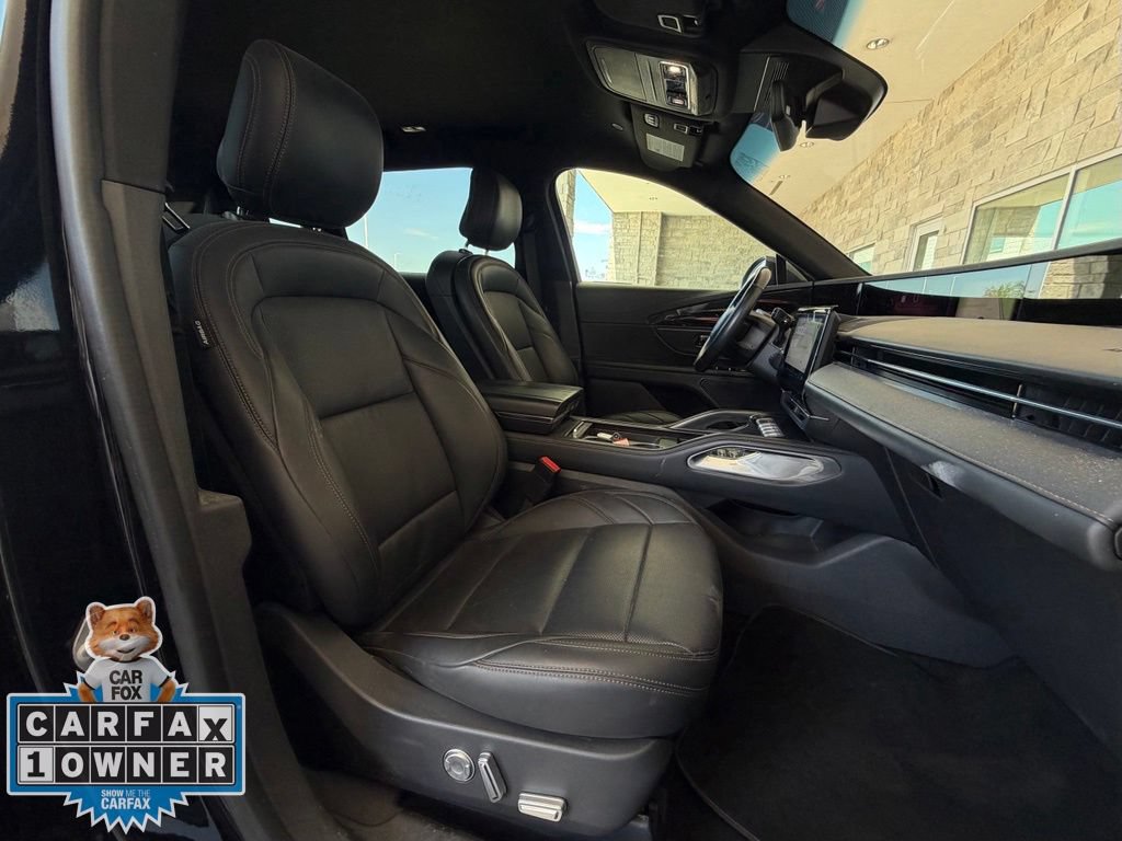 Used 2024 Lincoln Nautilus Premier w/ Jet Appearance Package AWD/4WD image 21