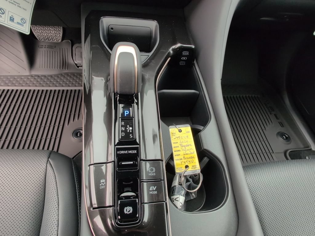 Certified 2026 Toyota Crown Signia w/ Advanced Technology Package AWD/4WD image 22