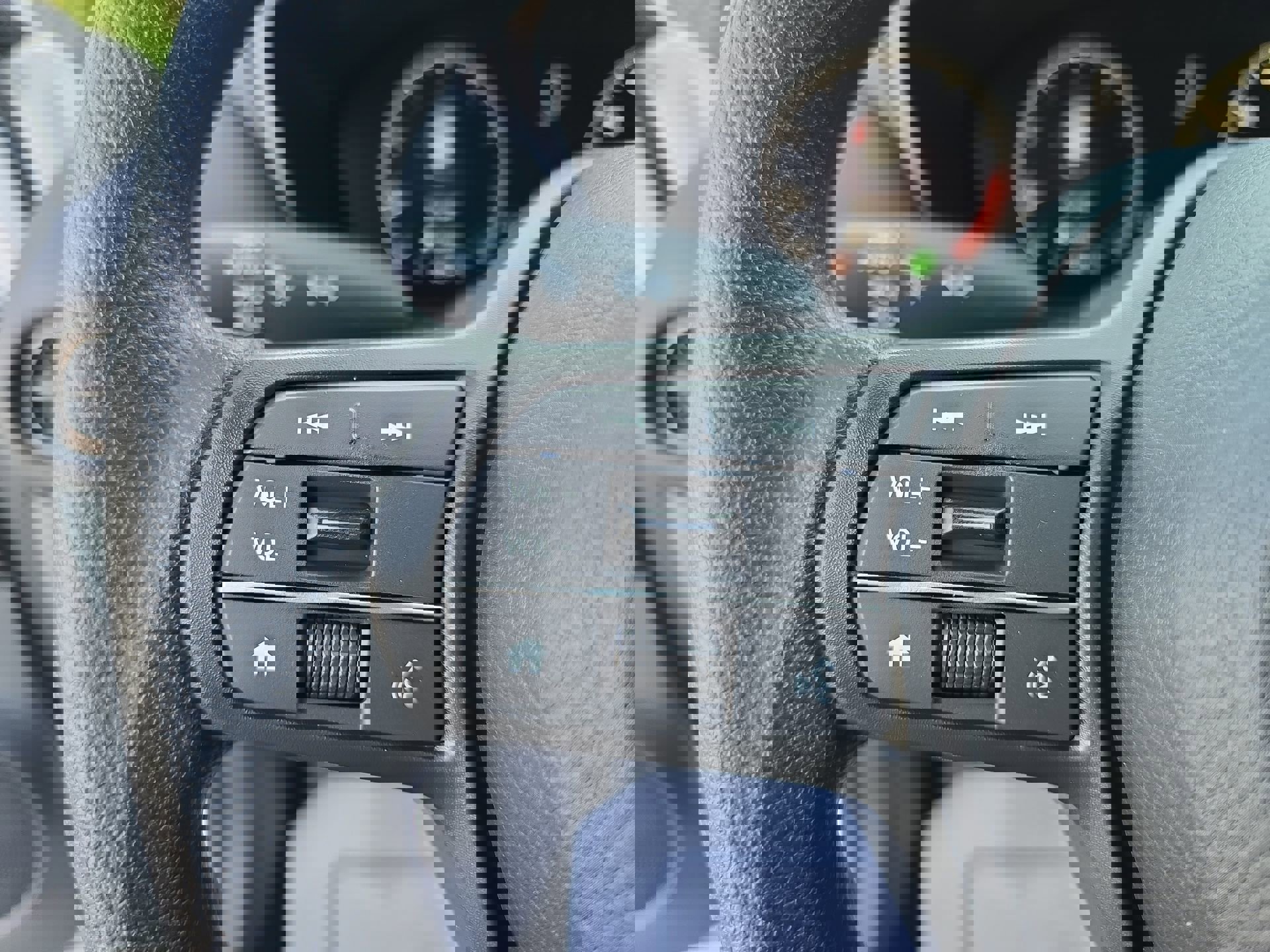 Certified 2026 Honda HR-V LX image 19