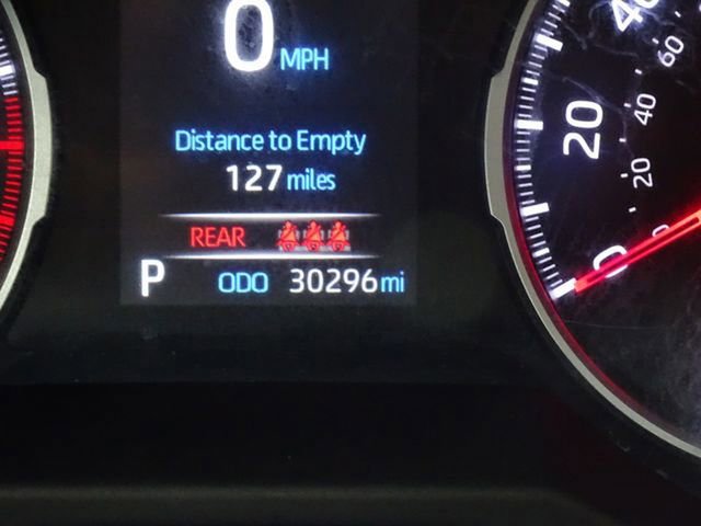 Used 2021 Toyota RAV4 XLE image 29