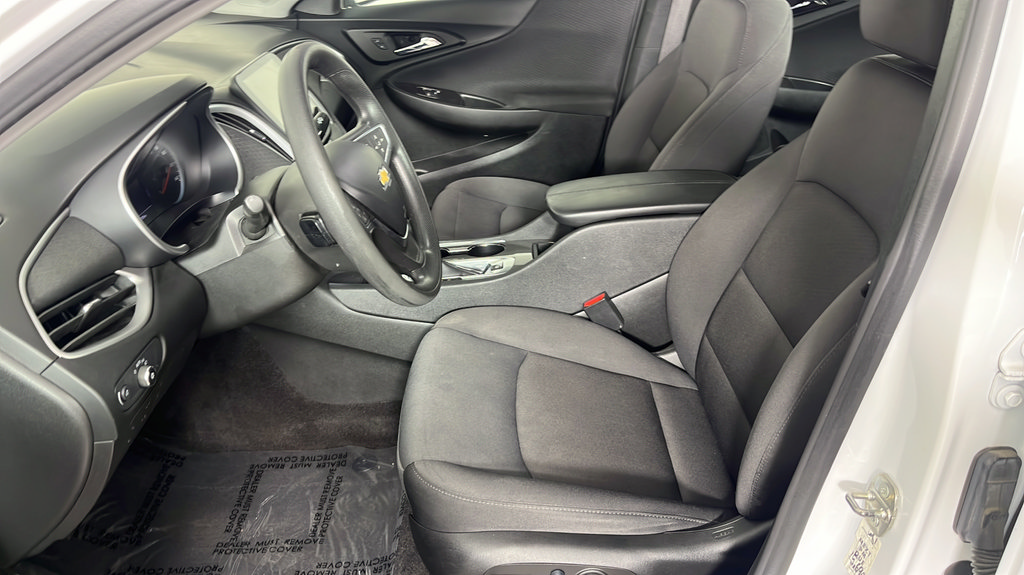 Used 2022 Chevrolet Malibu LT FWD image 16
