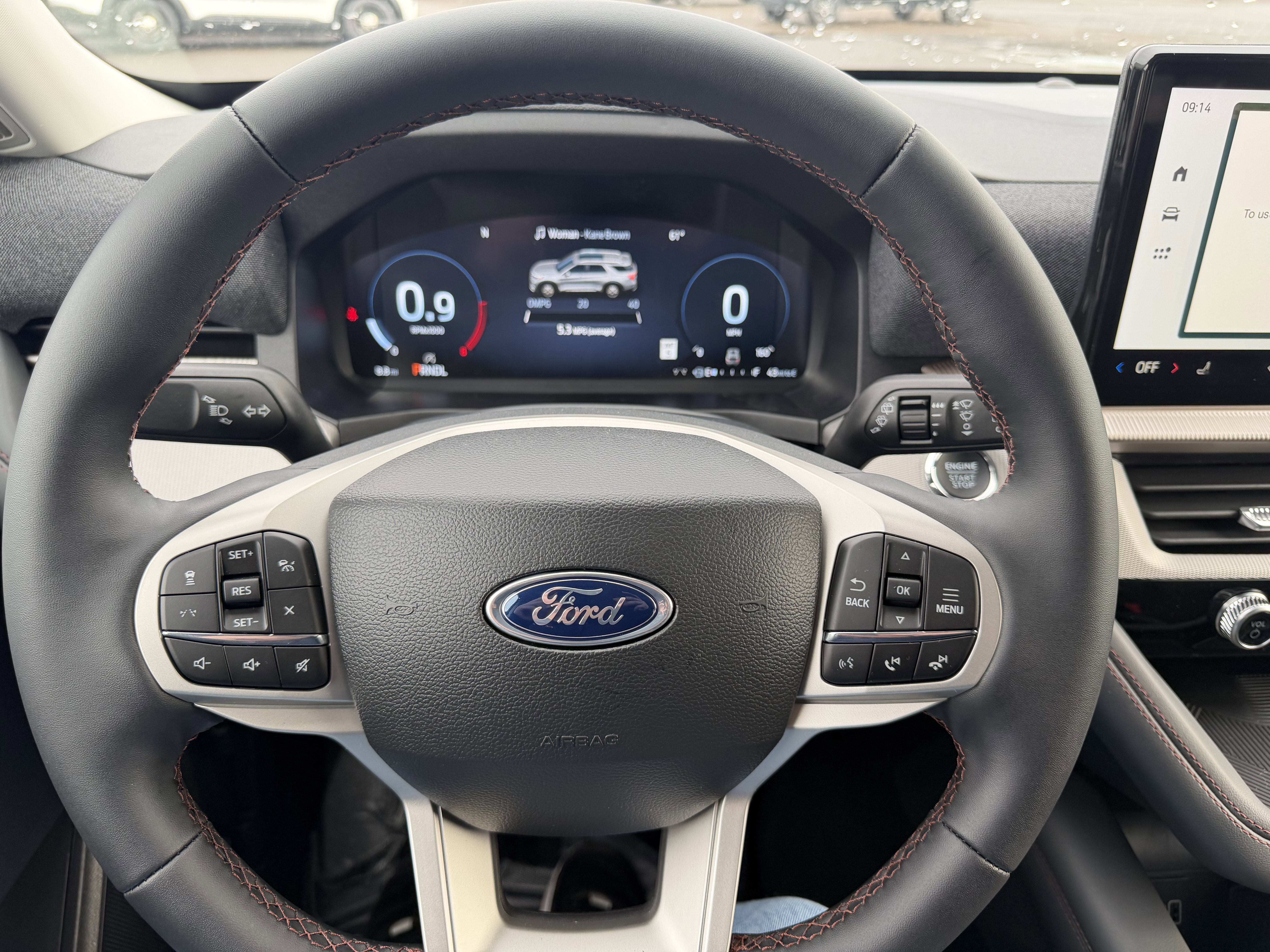 New 2026 Ford Explorer Active AWD/4WD image 7