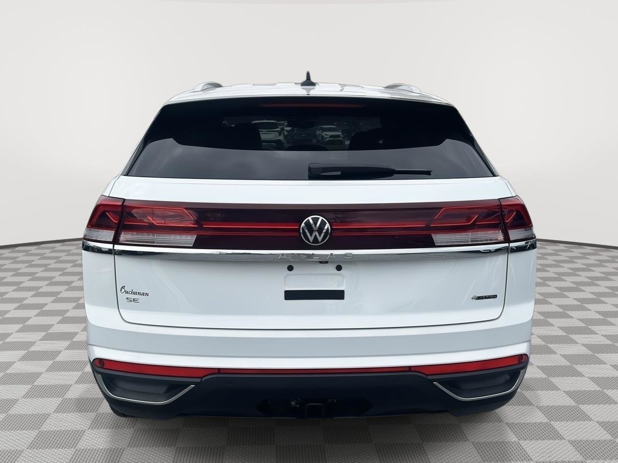 Used 2024 Volkswagen Atlas Cross Sport SE image 5